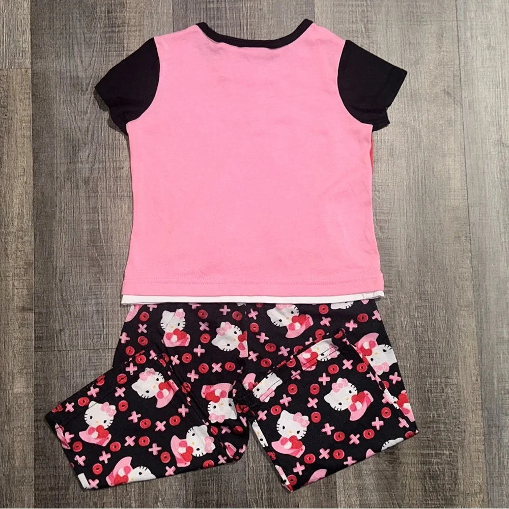 💞 Little Girls Size XS (4-5) 2-Piece Sanrio Hello Kitty Heart Pajama Set
